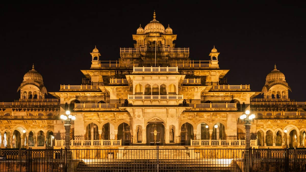 Visit the Albert Hall Museum